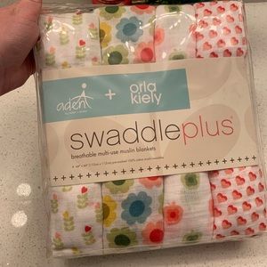 Muslin Swaddles